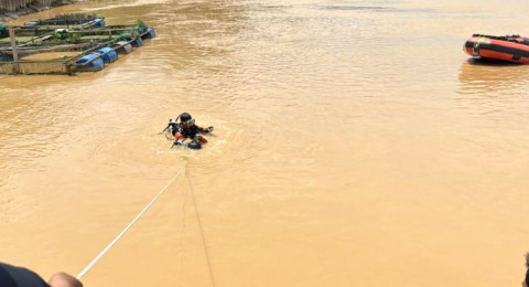 Data Korban Mobil Travel Ratu Intan Terjun ke Sungai Batanghari, Korban Terperangkap Ternyata Warga Thehok